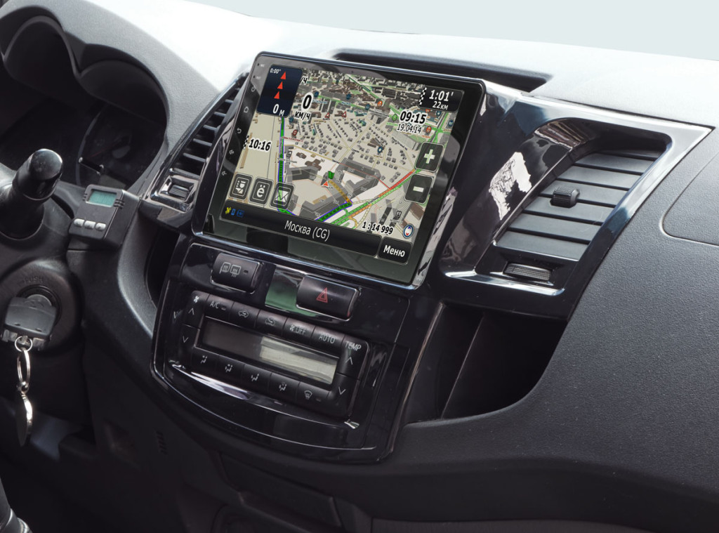 Рамка для UMS  TOYOTA Hilux, Fortuner, SW4 2011-2015 (auto AC / manual AC), 9"