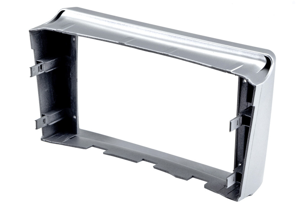 Рамка для UMS  TOYOTA Avensis II 2003-2008 Silver, 9"