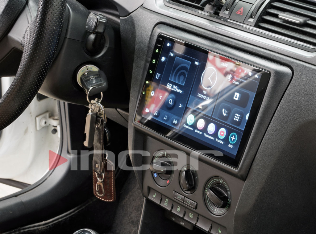 Рамка для UMS  SKODA Rapid 2012-2019