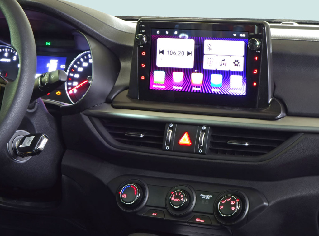 Рамка для UMS  KIA Cerato 2018+, 9"