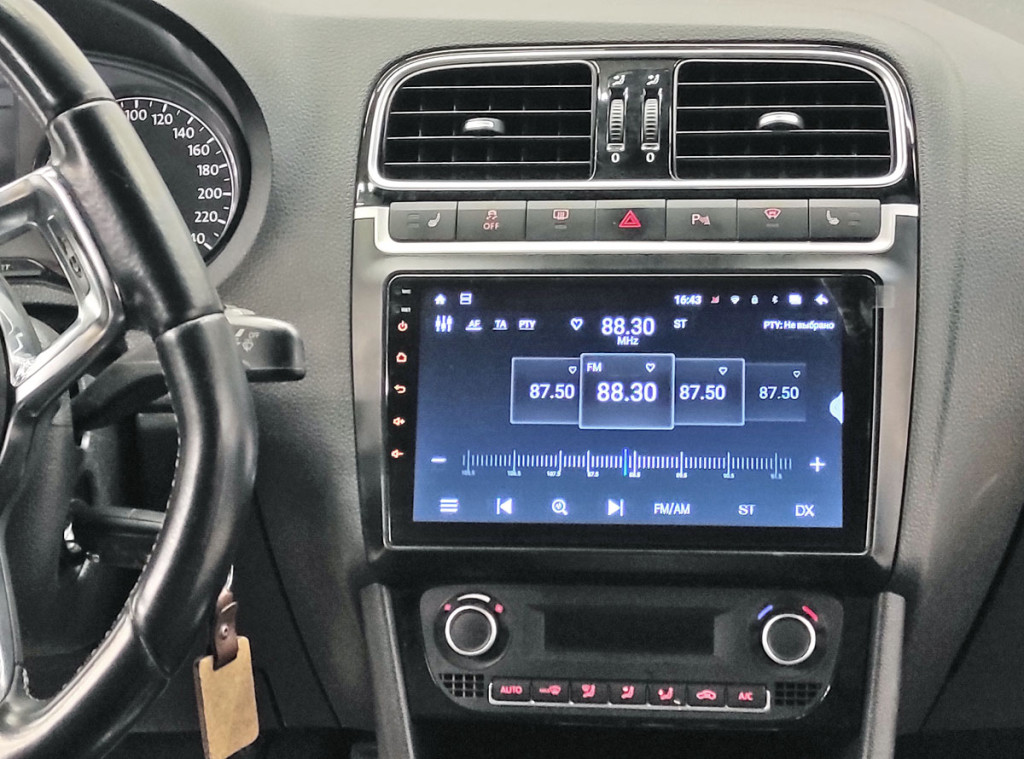 Рамка для UMS  VW Polo 2014-2019 BLACK, 9"