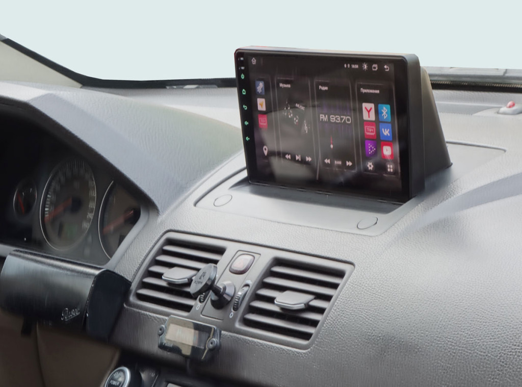 Рамка для UMS  VOLVO XC90 2002-2014, 9" (тип1 Накладка на торпедо)