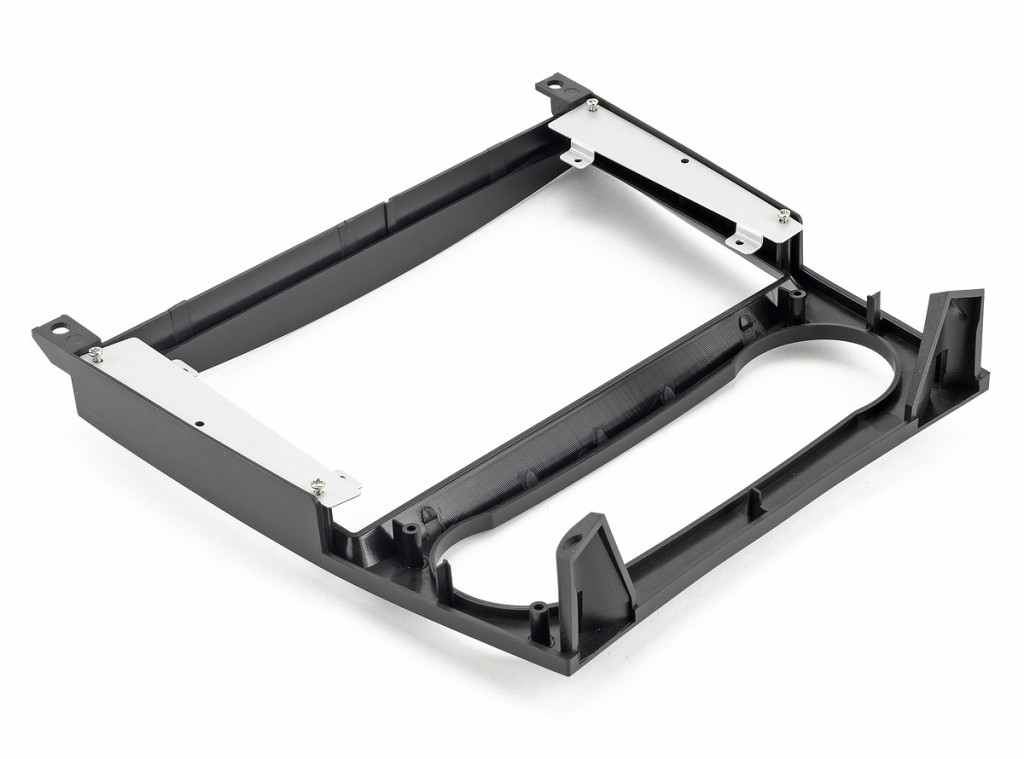 Рамка для UMS  MERCEDES C-class 2005-2009, 9"