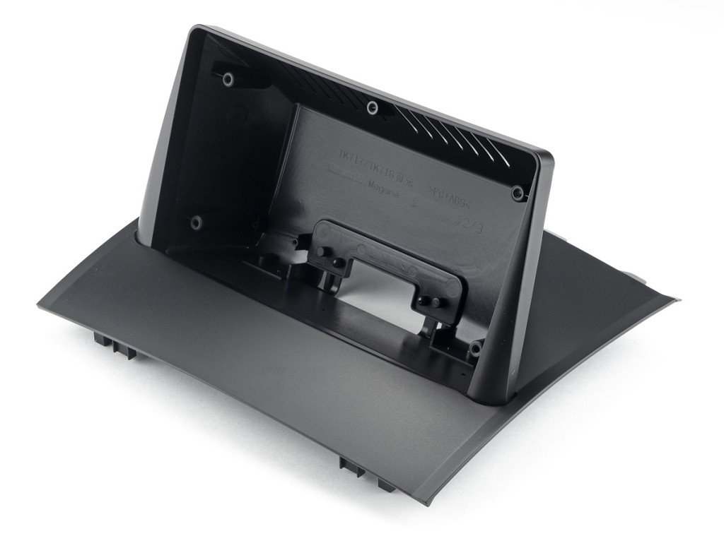 Рамка для UMS  RENAULT Megane-2 2003-2008 (накладка), 9"