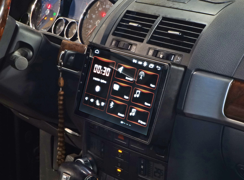 Рамка для UMS  VW Touareg 2002-2010, 9" (тип2 Накладка)